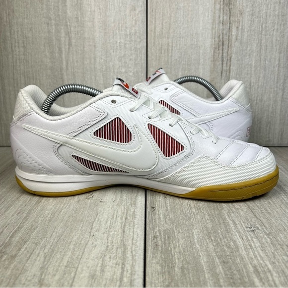 NEW Nike Supreme Gato SB World Famous Sneaker White Gum ar9821-116 Mens Size 9.5 - Picture 4 of 14